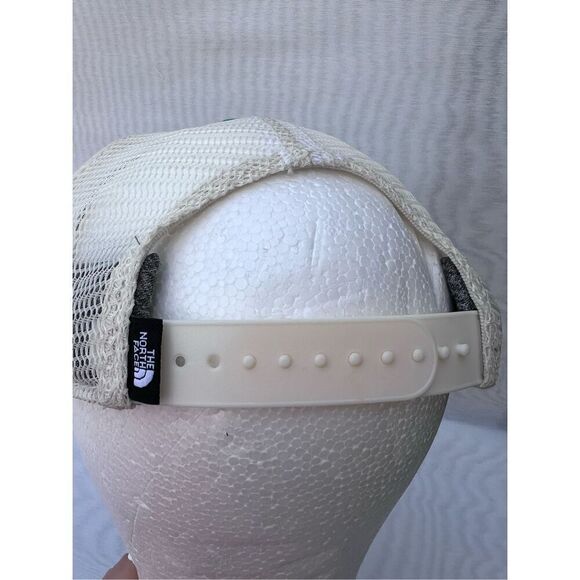 The North Face Adjustable SnapBack Cap Youth Hat - Picture 2 of 6